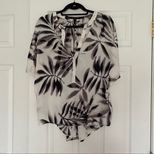 BCBG oversized flowy, floral top